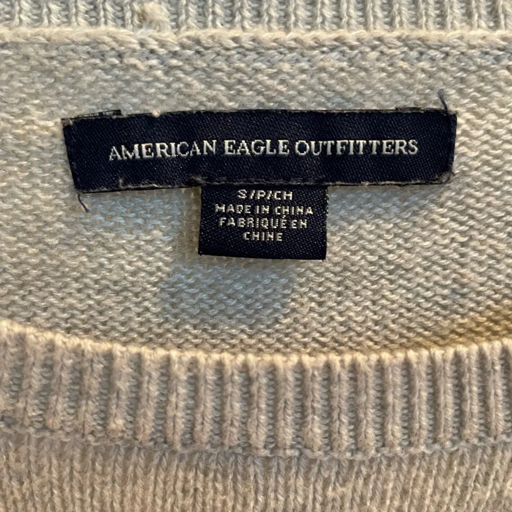 American Eagle Bell-Sleeve Cold-Shoulder Sweater Light Gray Small